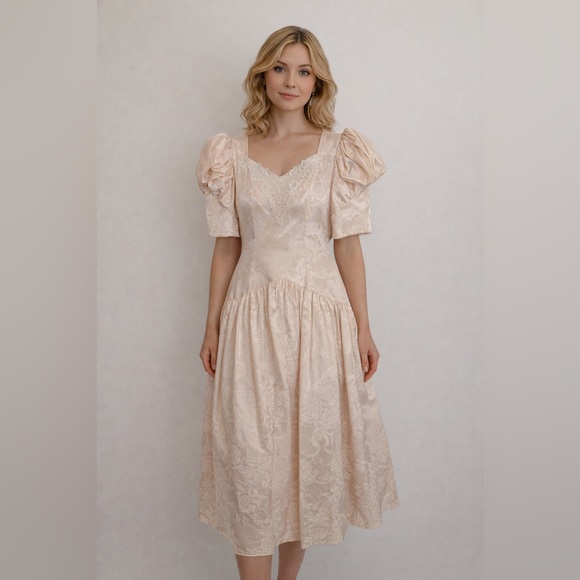 Vintage Dresses & Skirts - Romantic champagne vintage dress puffy sleeves lace cottagecore tulle